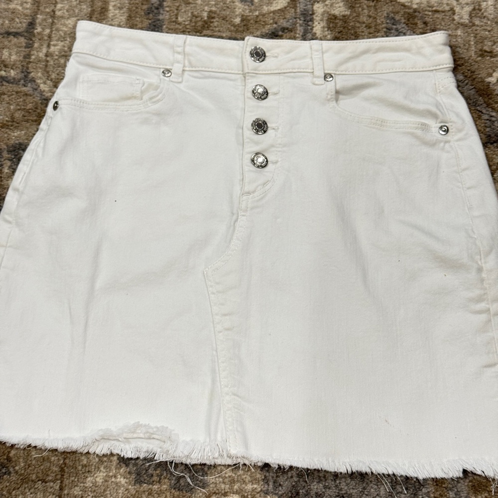 Loft Women's Frayed Denim Skirt 6 White A-Line Button-Fly Stretchy Short Coastal